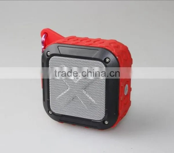 New Arrive Outdoor Solar Panels Charge Bluetooth Speaker Solar Waterproof Stereo Speaker photo-4