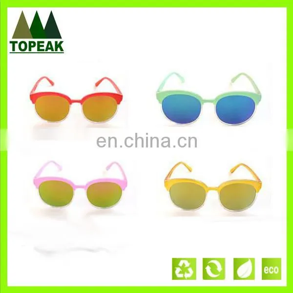 2016 Latest Fashion UV400 Protective Fashion Design Hign Quality Sunglasses photo-2
