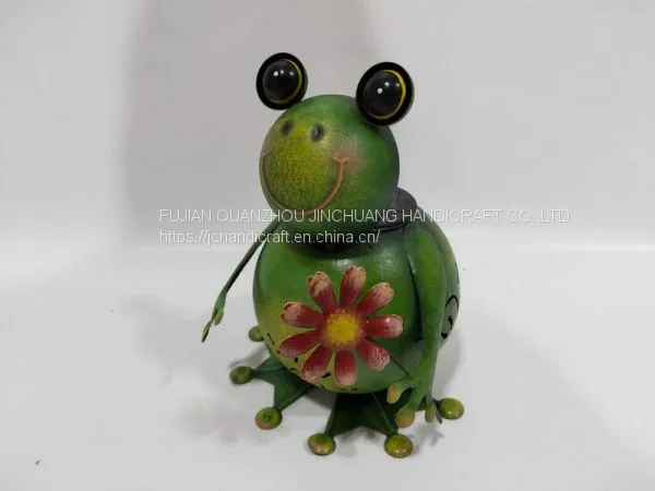 Frog With Solar Light