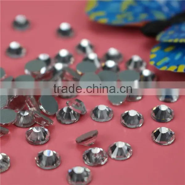Low Price Wholesale DMC Flat Back Hot Fix Rhinestone for Bags Shoes Wedding Dress Sarees photo-4
