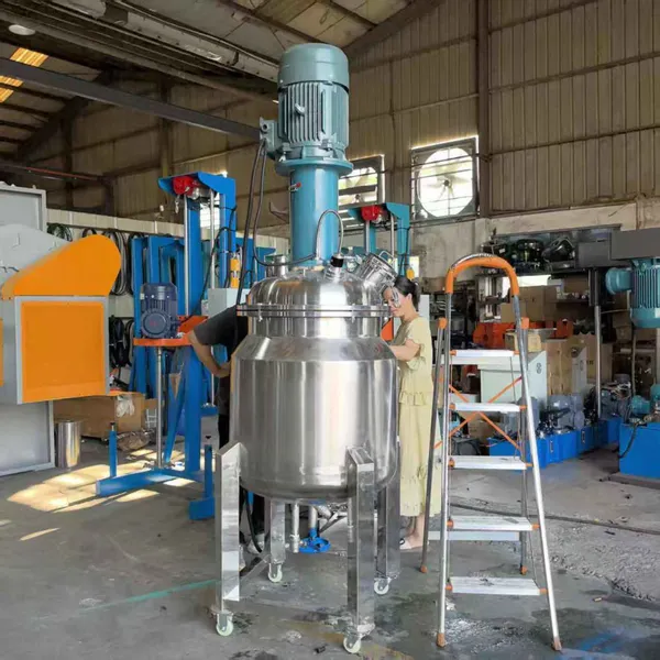 Top-Entry Liquid Mixing Tank With Mechanical Seal for Hazardous Chemical Reactions & Safe Mass Transfer photo-3