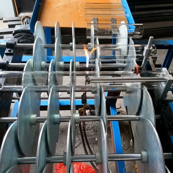Glass Tube Cutting Machine Can Cut off Borosilicate Glass Tube Automatically