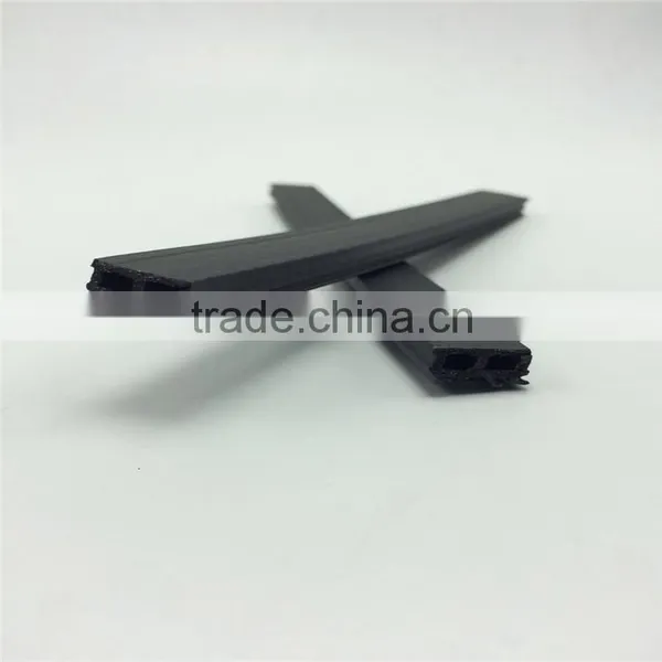 Anti-ozone Rubber Industrial Door Trim Seal photo-2