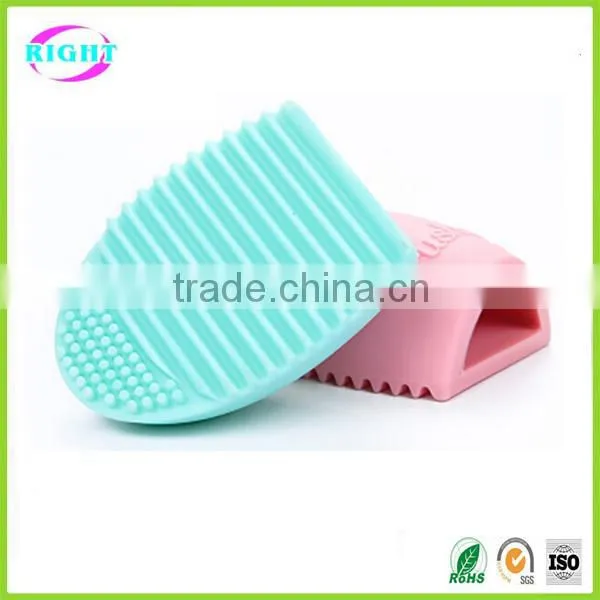Silicone Egg Makeup Brush Cleaner photo-4