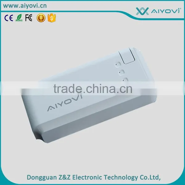 Universal Cute Power Bank Made in China Best Quality Portable Charger photo-5