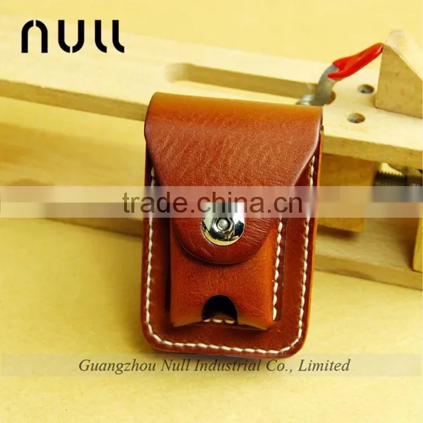 Vintage Leather Tourist Souvenir Cigarette Case With Lighter photo-2