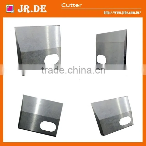 Use Carpet Cutting Knife photo-5
