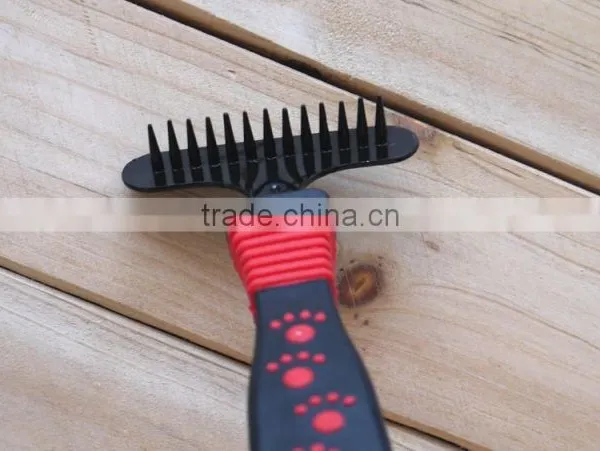 Pet Rake Cat and Dog Brush and Comb Dog Massage Brush photo-2