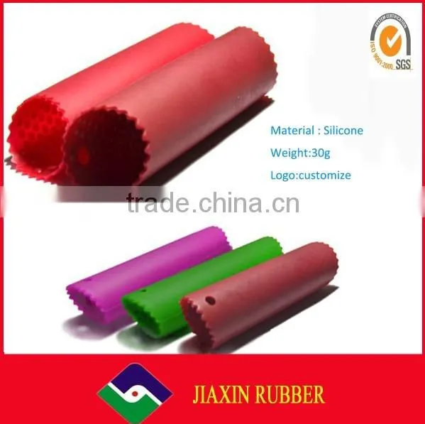 Eco-Friendly Wholesale Cheap Silicone Garlic Peeler Roller Magic Garlic Skin Remover photo-3