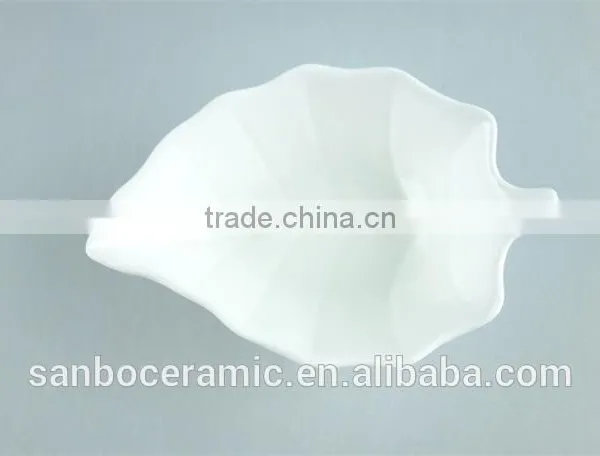 Beautiful Small White Porcelain Leaf-shaped Plate photo-3