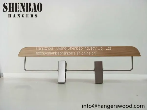 Wooden Pants Hanger Factory Direct Wholesale photo-3