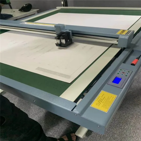 Cheap and Widely Applied Paper Pattern Cutter Garment Pattern Cutting Machine White Board Kraft Cutting Plotter photo-4