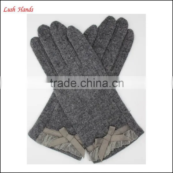 2016 Ladies Fingered Spandex Velvet Gloves With Lace Bow photo-3