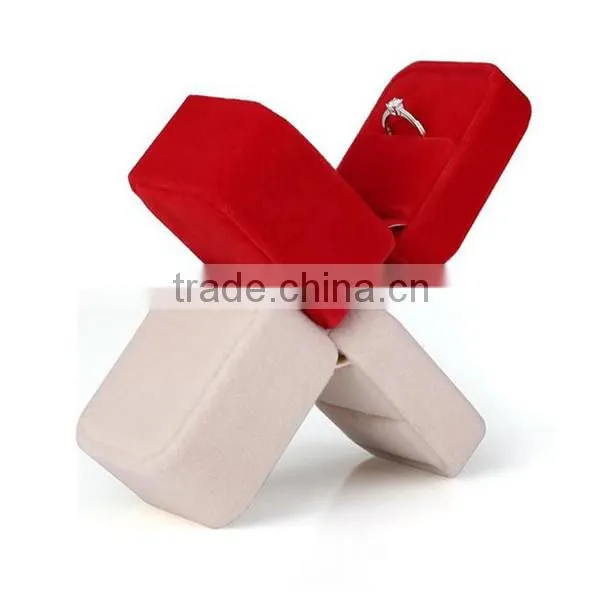 High Quality Double Ring Velvet Box photo-5