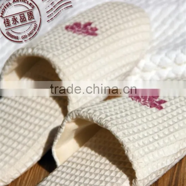 Luxury Closed Toe Hotel Slippers photo-3