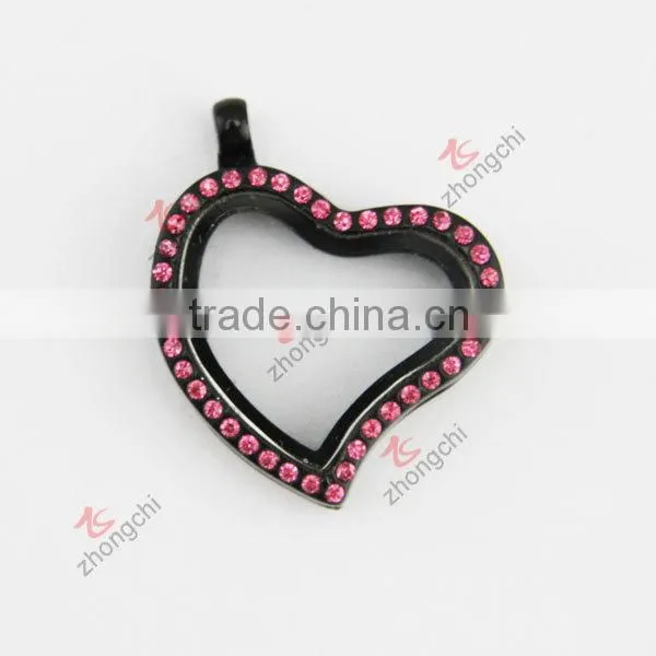 Trending Heart Shaped Glass Memory Locket photo-2