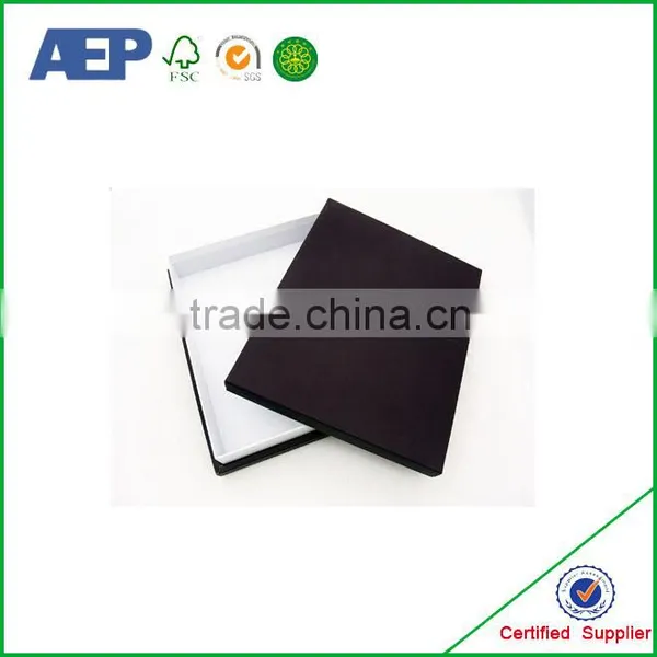 Matt Lamination Printed White Box Packaging Box With Top Quality photo-2