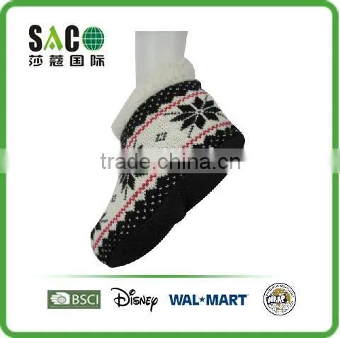 Snow Pattern Acrylic Indoor Shoes Added Fleece Lining photo-3