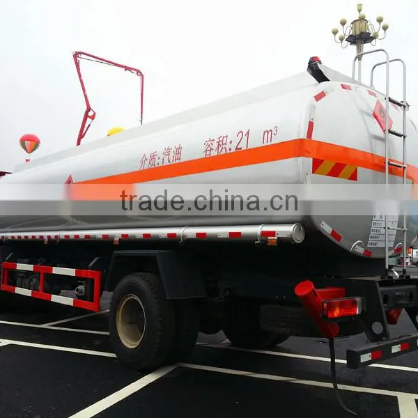 Heavy Duty FAW 25CBM Oil Tank Truck photo-3