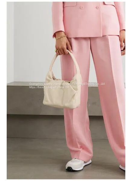 New Autumn/Winter 2020 Women's Pleated Leather One-shoulder NAP/ Net-a-Porter photo-4