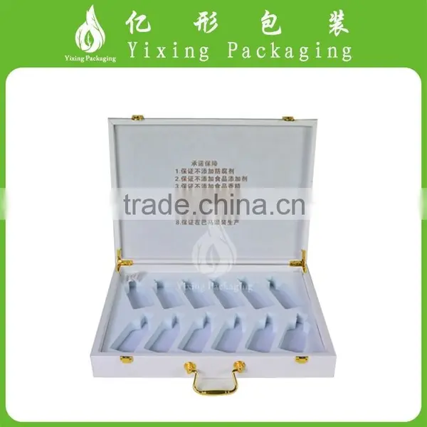 YIXING Luxury White PU Leather Packaging Box With Metal Handle photo-2