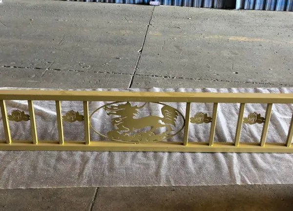 Hot Dip Galvanized Municipal Guardrail, 2.5mm Thickness, 4320mm Length, 310mm Height, Compliant With EN 1317 Standard photo-3