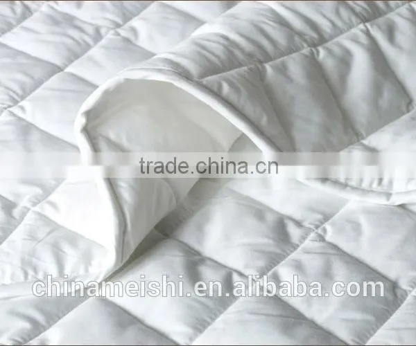 China Manufacturer Wholesale Price Waterproof Mattress Protector photo-5