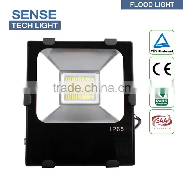 Hot Sale IP65 Outdoor Waterproof SAA CE RoHs LED Flood Light 50W photo-2