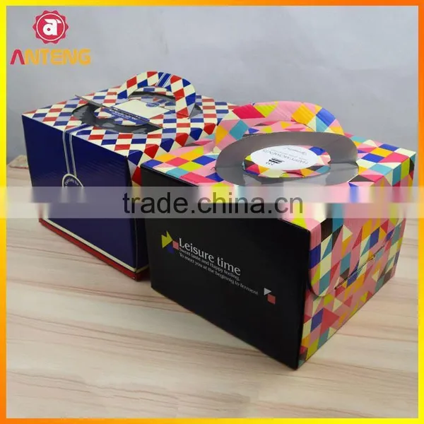 Customized Paper Food Grade Cake Boxes Wedding Favor Take Out Box photo-4