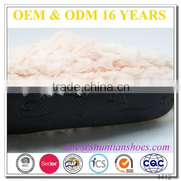 Hand Knitted Cheap Diverting Fuzzy Slippers For Women photo-5