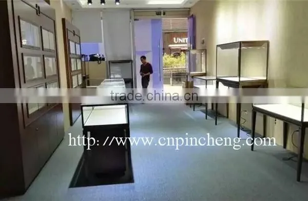 Customized Metal Watch Tower Showcase /shop Display Furniture Showcase Design