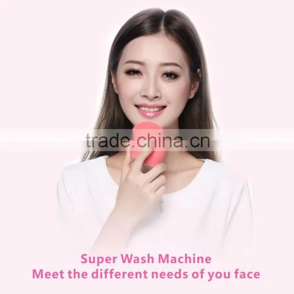 2016 Beauty Beauty Instrument Facial Brush With USB Cable for Charging