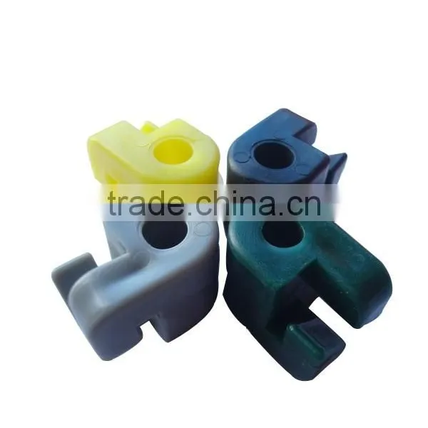 Electric Fence Insulator for Animal Fencing photo-2