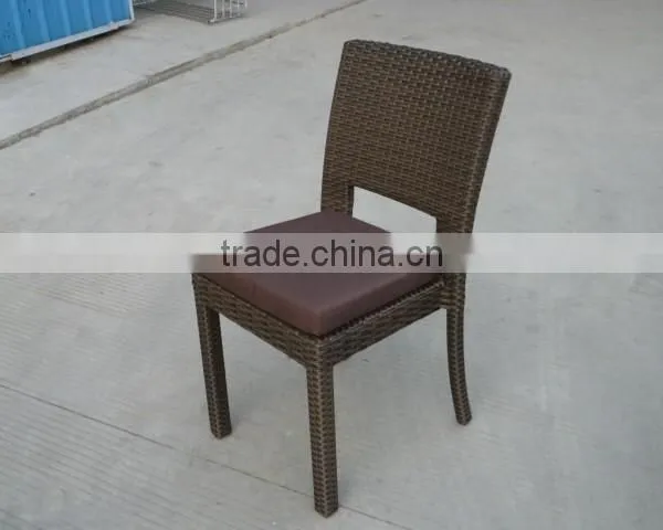 Classic Rattan Furniture Dining Chairs And Teakwood Table photo-4