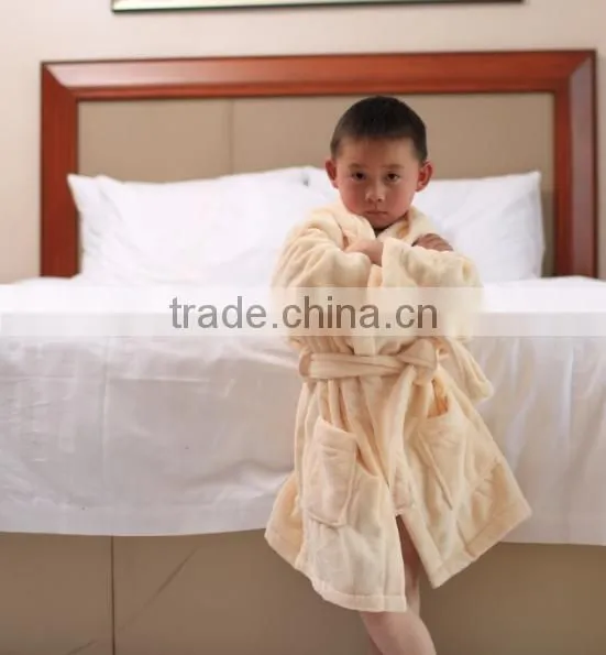 Nice Quality Children Velour Bahtrobe