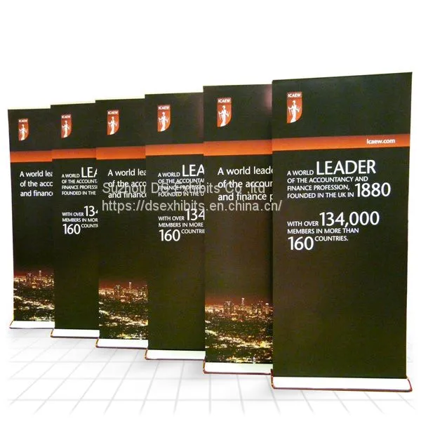 Roll up Banner Stand Model 18