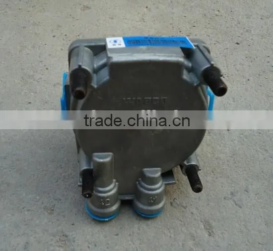 Shacman Delong F3000 Heavy Truck Brake Relay Valve photo-4