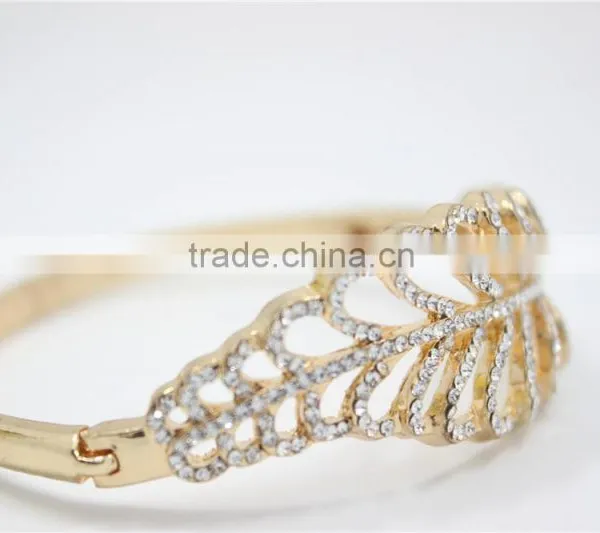 Gold Plated Fashion Design Feather Metal & White Diamond Open Cuff Bangle Bracelet For Women Gift For 2016New Intrend Style photo-4