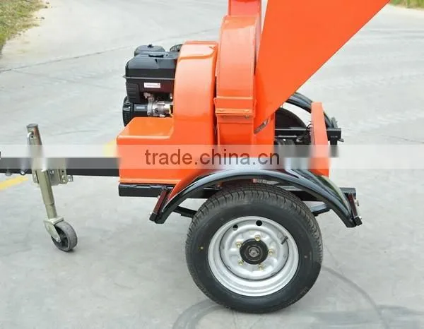 Small Garden Disk Wood Chipping Machine With Sharp Blades Gasoline Wood Chipper for Sale photo-2