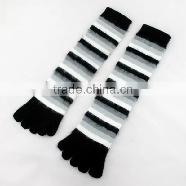 Wholesale Soft Tube Stripe Five Toe Adult Sock Shoes photo-2