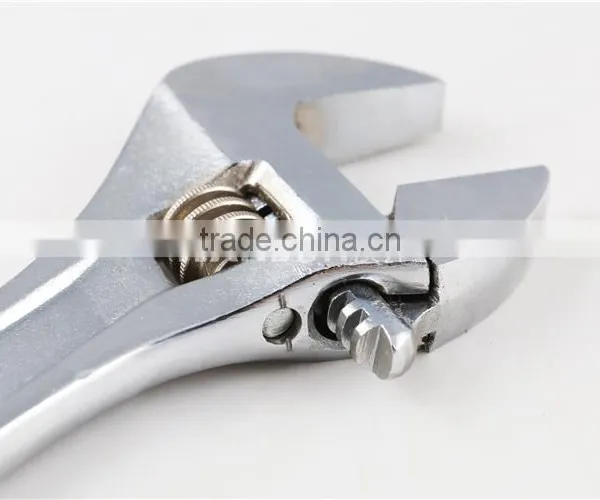 Chrome Plated Adjustable Wrench/Spanner photo-3