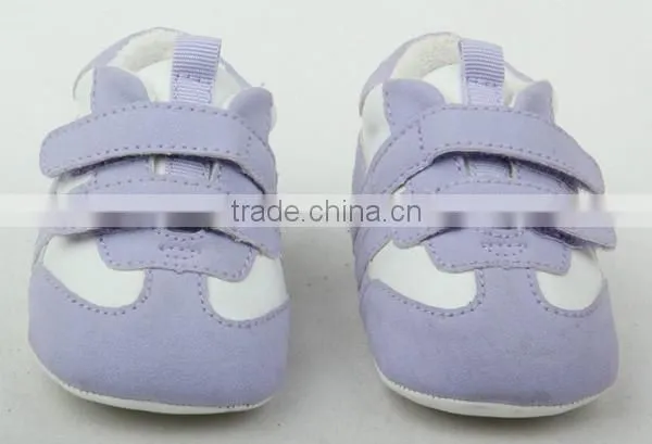 Wholesale Breathable Purple Soccer Shoes for Babies photo-3