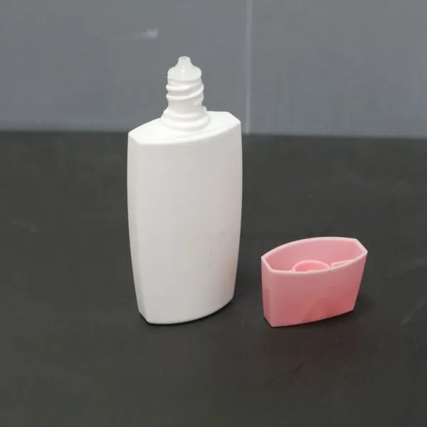 OEM IATF 16949 HDPE Flat Oval Blow Molding Tooling Skin Care Cosmetic Bottle Custom Plastic Manufacturer UK Supply Chain