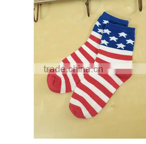 The Lovely Ladies Socks in Tube Socks Tide the United States Flag Paragraph
