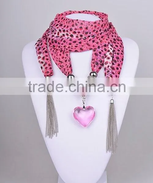2016 New Collections Heart Shaped Pendant Jeweled Shawls Scarves photo-4