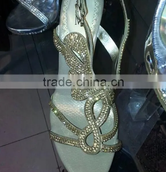 Semi-automatic Rhinestone Brushing Machine for Shoes and Bags photo-2