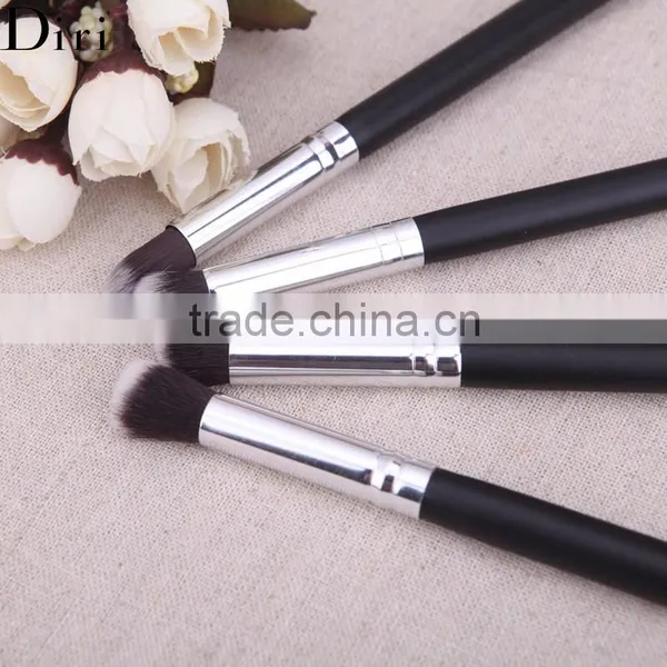 Portable Cosmetic 4pcs Black Angled Eye Liner Eyebrow Makeup Brushes photo-3