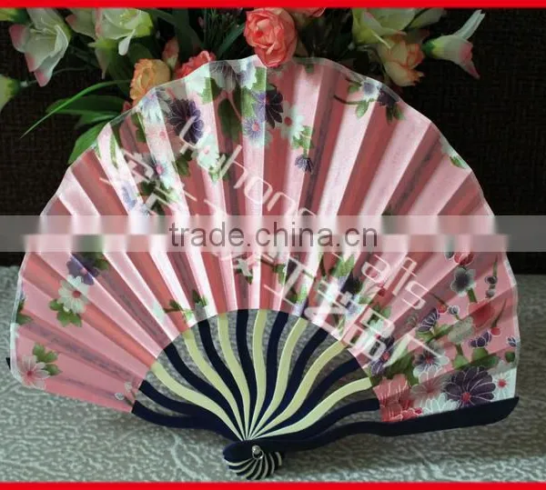 Chinese Style Handcrafts Fabric Fan photo-3