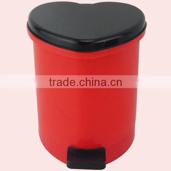 400ML Plastic Heart-shaped Office Dustbin photo-2
