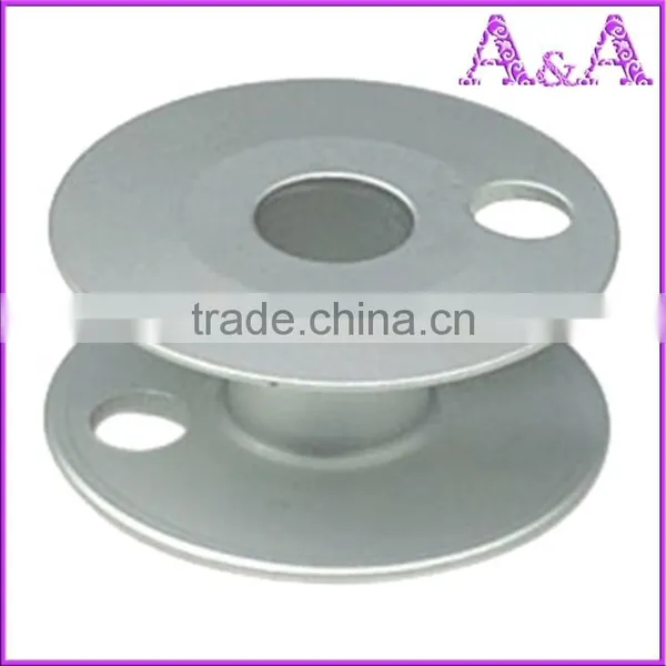 Plastic Lock Core Color Transparent Shuttle Core of Bobbin for Household Electric Sewing Machine photo-3